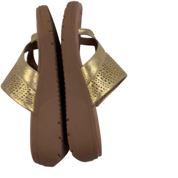 Baretraps Brett Gold Metallic Slide Comfort Lightweight Sandals Women's Size 6.5 - Picture 5 of 8
